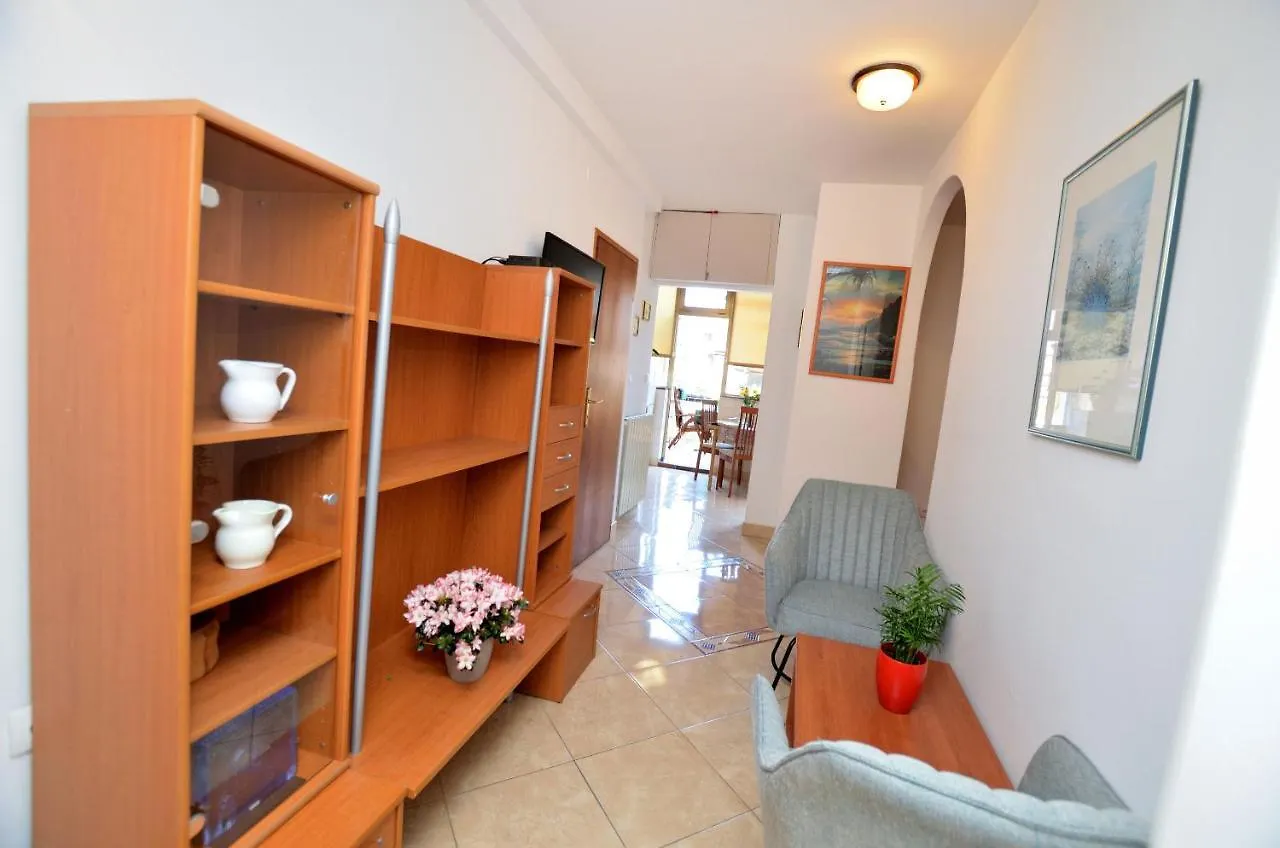 Apartments Alida Porec 0*,