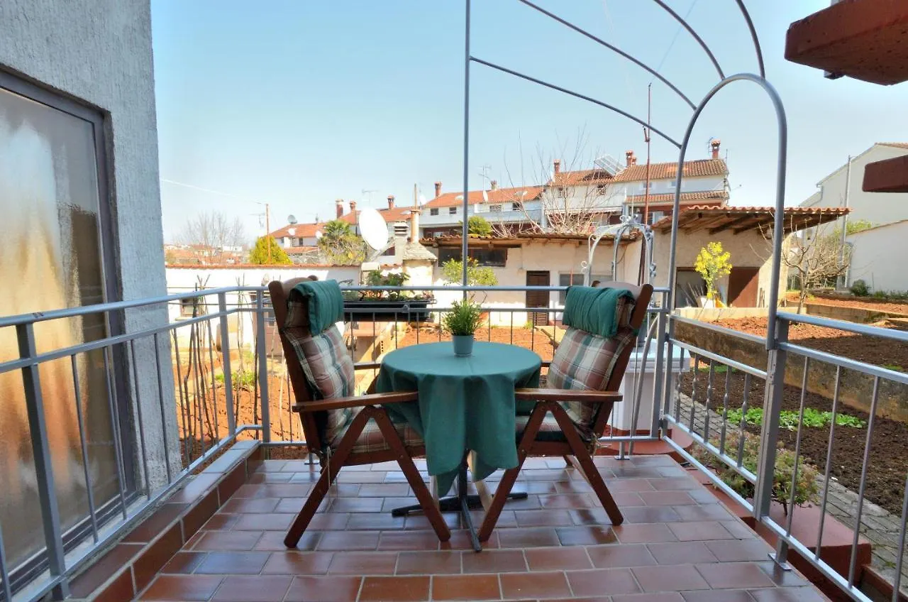 פורץ Apartments Alida